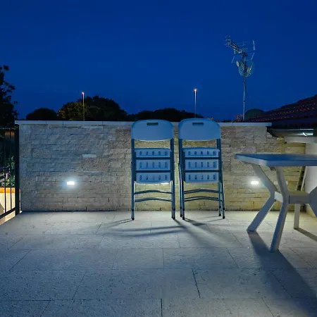 House Zlata 2262 Σπίτι διακοπών *